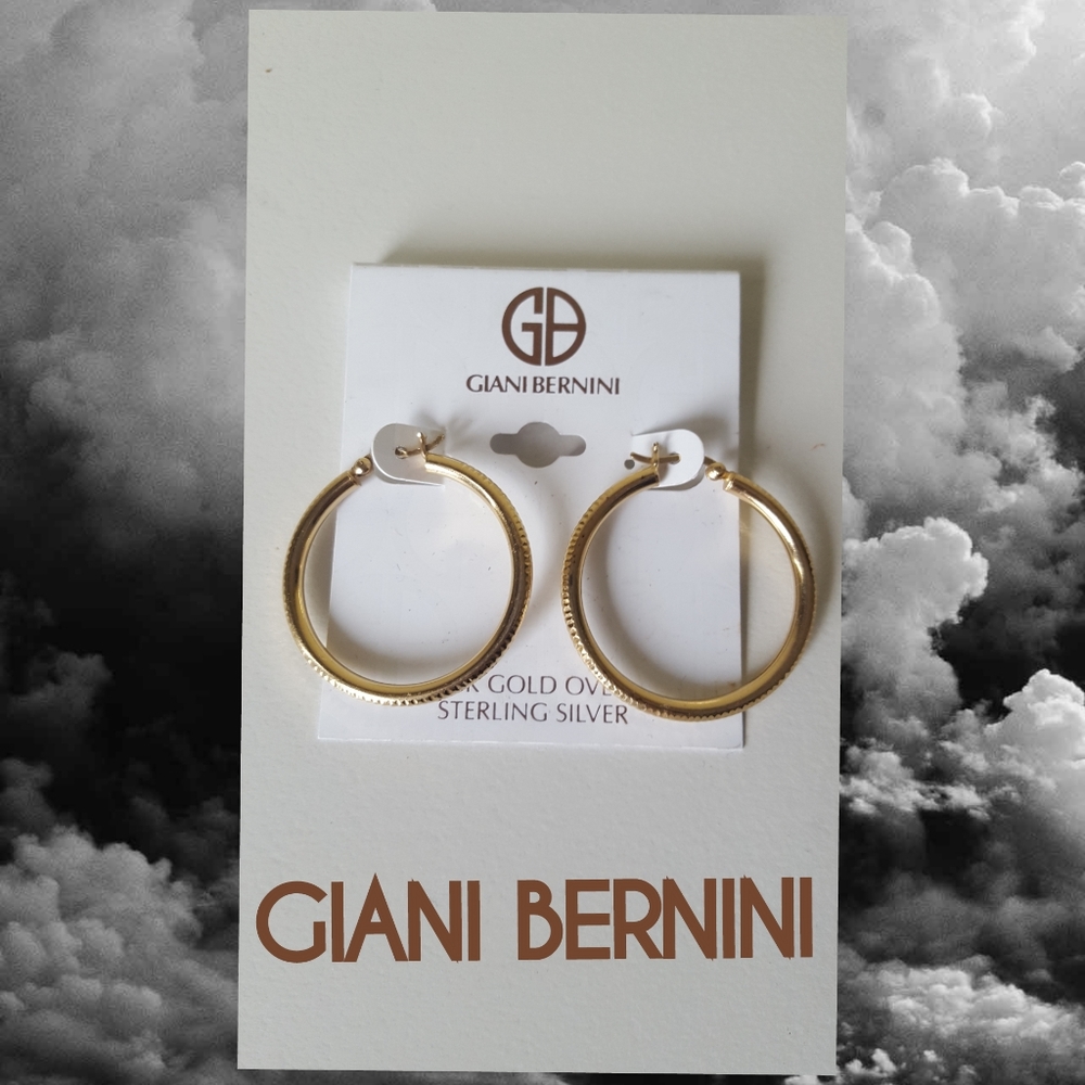 🤩18K GOLD 💯%STERLING SILVER 💯%HOOP EARRINGS⬇️